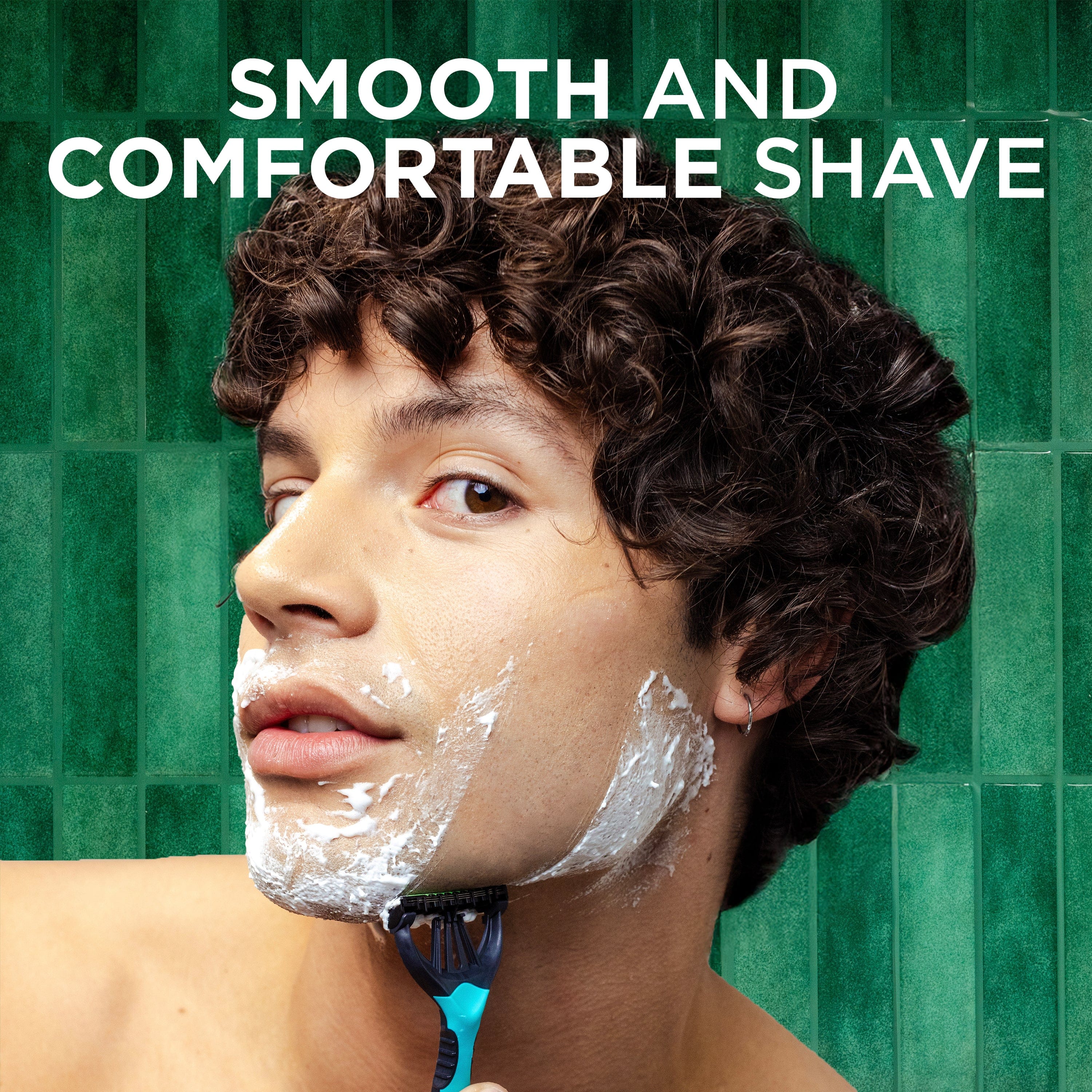 Xtreme 3 Sensitive Men's Disposable Razor 4 pack - Image 6